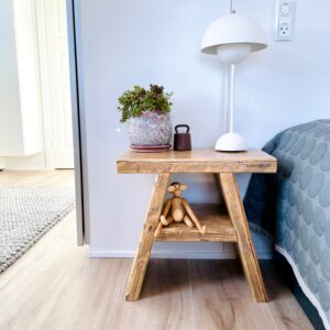 Abbie Sengebord af Genbrugstræ | 47 cm