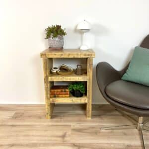 Emma Sengebord af Genbrugstræ | Stor (68x50 cm)